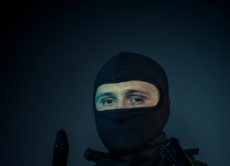 Men’s Defense Knives: Uncover The Ultimate Tactical Blade Secrets