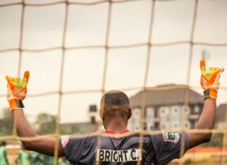 Defensive Back In Football: Secrets To Mastering The Position Effectively