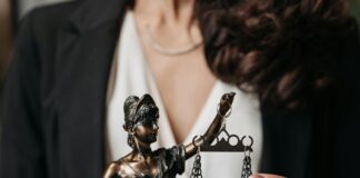 Defense Attorneys Near Me: How To Find The Best Legal Support