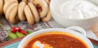 Ukrainian Drone Attacks Russian Defense: Shocking Tactics Revealed